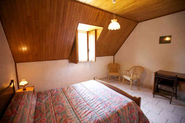 chambre-hote-sarlat-dordogne-port-enveaux-perigord-noir-interieur chambres d'hotes dordogne perigord